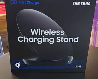 Samsung EP-N5100 Fast Charge Wireless Charging Stand - Black