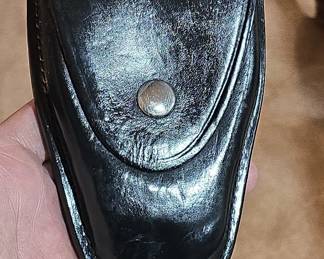 Point Blank Leather Works P332 Handcuff Case