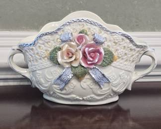 Victorian Collection Porcelain Rose Basket