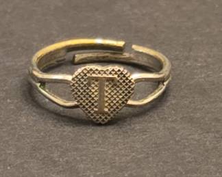 Costume Jewelry Initial Heart Ring with 'T'