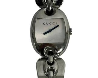 GUCCI LADIES STAINLESS STEEL BRACELET WATCH
