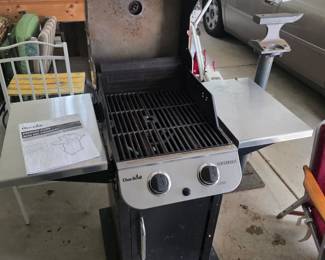 Very clean, propane grill.
