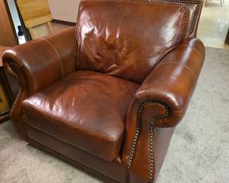 Beautiful Brown Leather Chair!