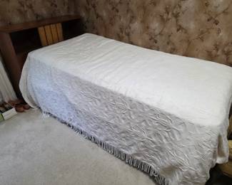 Mainline by Hooker Mid Century Reversible Door Full Headboard crafted from walnut with woven cane sliding and reversible center panels, excellent condition!