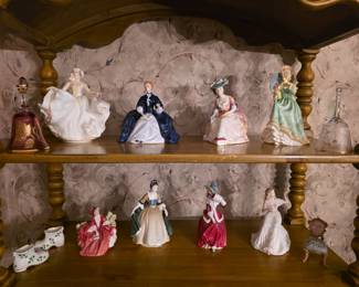 vintage Royal Doulton, Figurines.