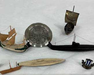Trinket Ships