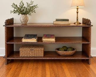UNIQUE ACCENT PIECES