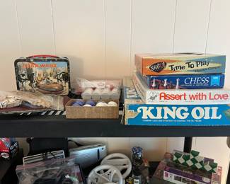 Vintage Star Wars lunch box with thermos, poker chips & games