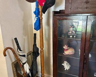 Umbrella stand, hat rack