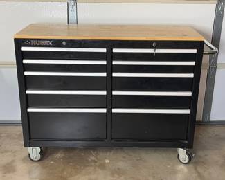 Husky double drawers Roll Around Tool Box