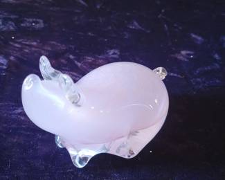 Pink Glass pig figurine