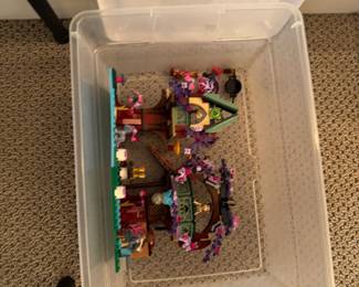 Lego pieces 