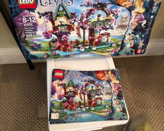 Lego Elves Treetop Hideaway, complete with box 