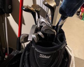 Golf Clubs 