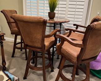 Pub Table w/ 4 Chairs 