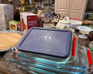 Kitchenware 