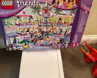 Legos  , Friends Heartlake Food Market - complete 