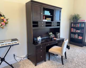 Beautiful, large working desk is 62" x 24" x 84" lots of storage!