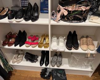 Mostly range size 8-9.5