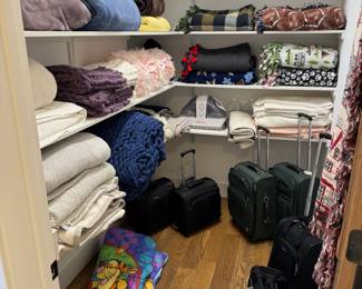 A blanket closet!