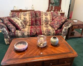 Large, heavy coffee table with drawers on both sides, end table to match Couch and loveseat