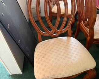 Large woodedn table with 10 chairs more photos coming later