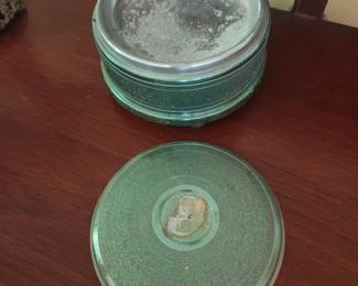 Vintage Vanity Music Metal Powder Puff Or Jewelry Trinket Box Wind Up Plays