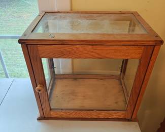 Small Display Case/Box