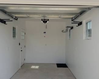 Garage storage system