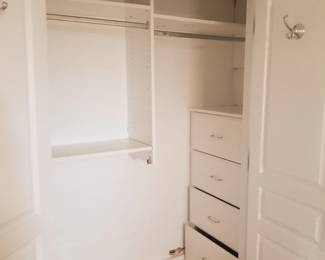 Closet storage system