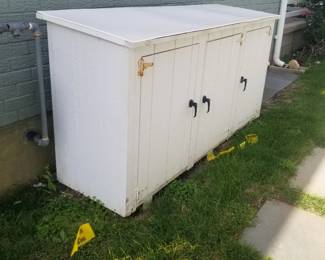 Storage bin