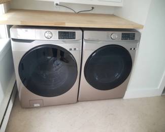Samsung washing machine & GAS dryer