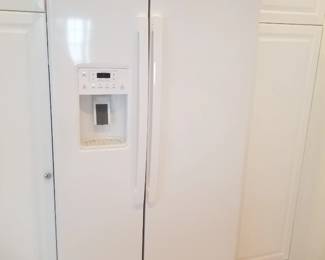 GE refrigerator