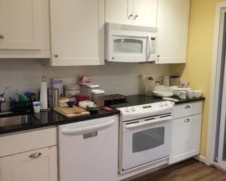 Kitchen cabinetry