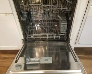 Dishwasher with stainless steel interior