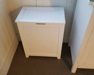 Trash can holder