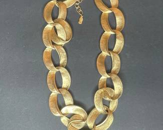 Rose Flores Brushed Gold Tone Chain Necklace