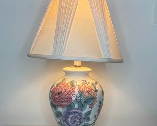Vintage Chinoiserie Floral Ginger Jar Table Lamp