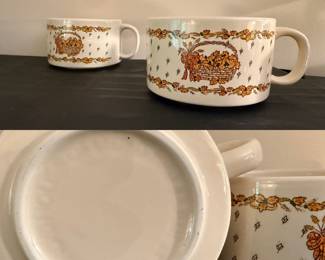 2 House of Lloyd Fall Harvest Basket Soup Mugs