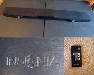 Insignia NS-SB212 2.0-channel soundbar speaker & Remote