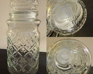 1984 Planters Mr. Peanut glass storage jar