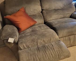 Reclining Loveseat