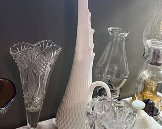 Several very unique collectible glassware pieces.