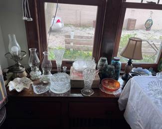 A small portion of the glassware and lamps......several more tables with Fenton,