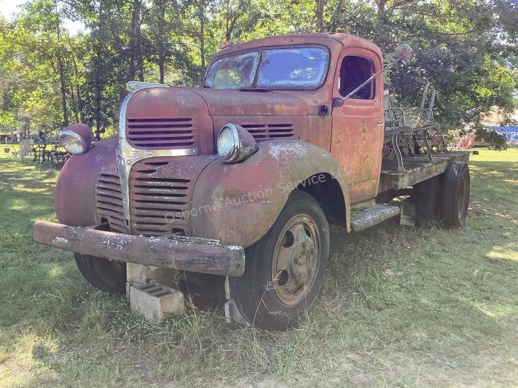 Dodge flatbed farm truck