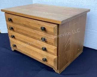 Silverware chest