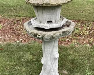 Cement 4 piece birdbath