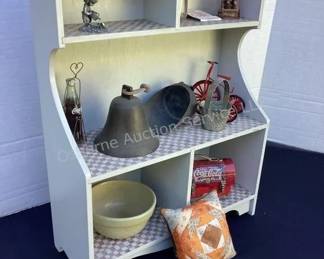 Tabletop hutch & decor