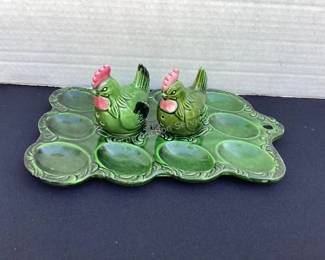 Japan egg plate with hen salt & peppers