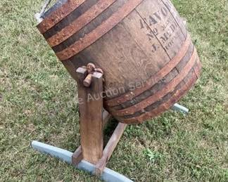 Antique "The Favorite" #1 wood barrel washing machine